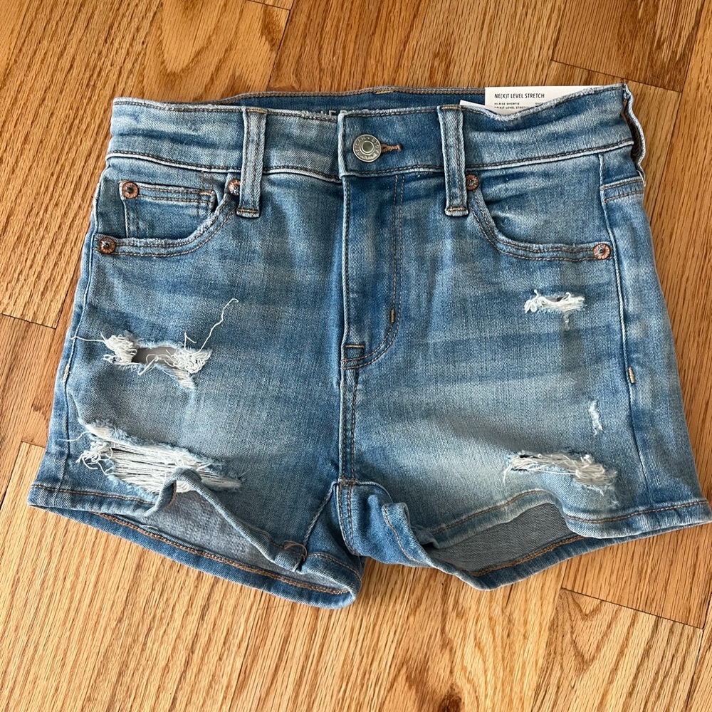 NWT American Eagle JEAN SHORTS